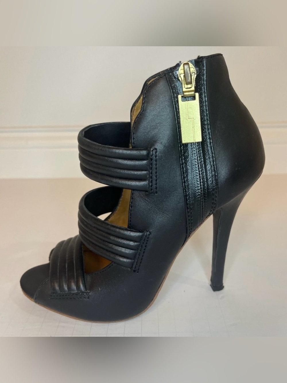 L.A.M.B Three Strap Ankle Zip Heeled Sandals - Picture 7 of 8